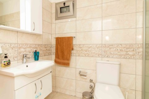 Продажа квартиры в Гирне, Северный Кипр 2+1, 80м2, №211833 – фото 12