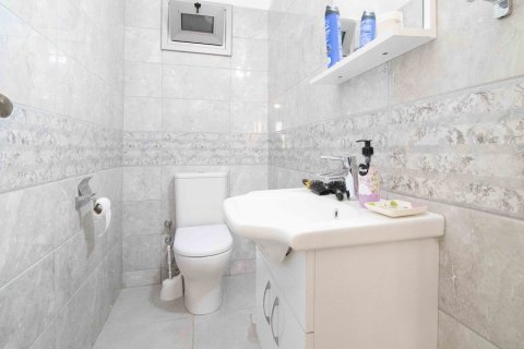 Продажа квартиры в Гирне, Северный Кипр 2+1, 80м2, №211833 – фото 7