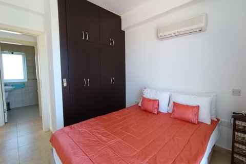 Продажа квартиры  в Гирне, Северный Кипр 2+1, 75м2, №211836 – фото 14