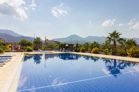 Продажа квартиры  в Гирне, Северный Кипр 2+1, 75м2, №211836 – фото 22