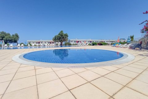 Продажа квартиры  в Гирне, Северный Кипр 2+1, 75м2, №211836 – фото 23