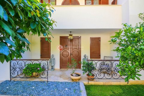 5+2 Villa  i Alanya, Antalya, Turkiet Nr. 102336 - 8