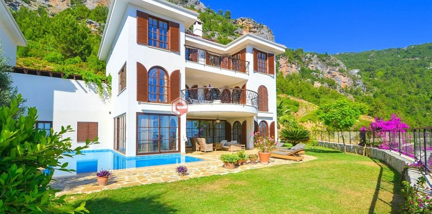 5+2 Villa  i Alanya, Antalya, Turkiet Nr. 102336