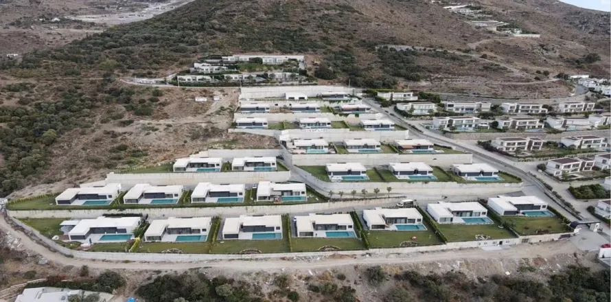 4+1 Apartment in Beldibi, Mugla, Turkey No. 223853