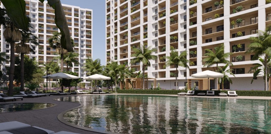 1+1 Apartment  in Mersin, Turkey No. 99202