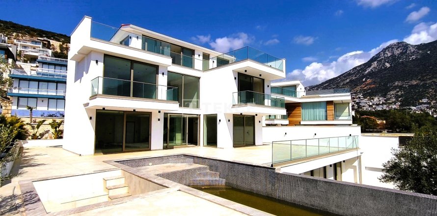 5+1 Villa i Kas, Antalya, Tyrkiet Nr. 222444