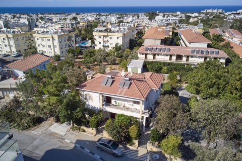 Villa 7+1 Alsancak, Girne, №214656 - 2