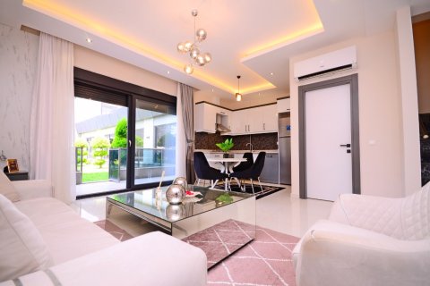 Apartment for sale  in Kargicak, Alanya, Antalya, Turkey, 2 bedrooms, 116m2, No. 225116 – photo 4