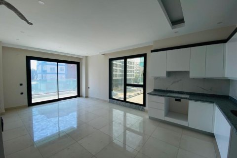 Lejlighed  i Mahmutlar, Antalya, Tyrkiet Nr. 212200