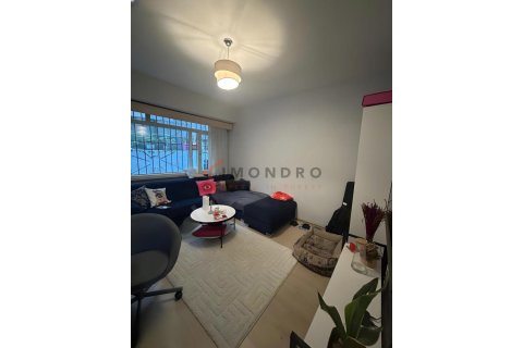1+1 Wohnung in Besiktas, Istanbul, Türkei Nr. 225221 - 3