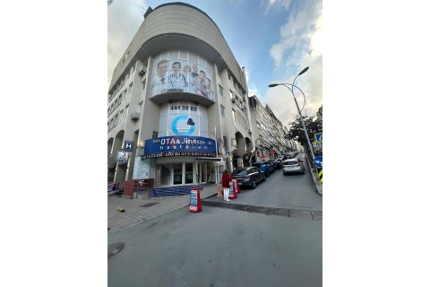 1+1 Apartment  in Besiktas, Istanbul, Turkey No. 225221