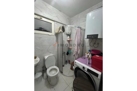 1+1 Wohnung in Besiktas, Istanbul, Türkei Nr. 225221 - 12