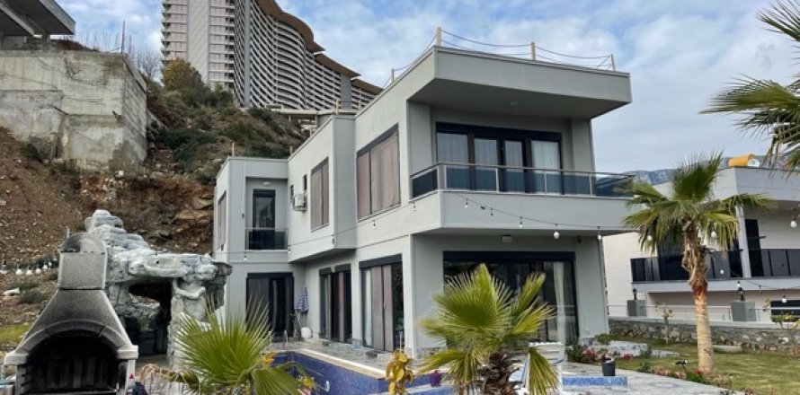 4+1 Villa i Antalya, Tyrkiet Nr. 222836