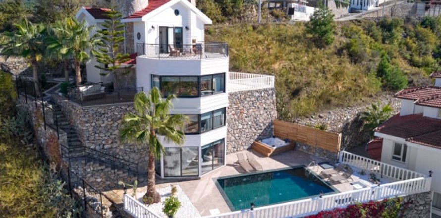 4+1 Villa i Antalya, Tyrkia Nr. 222837