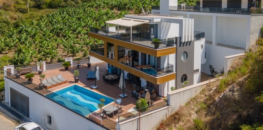 4+1 Villa  i Antalya, Tyrkiet Nr. 222835