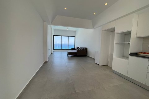 2+1 Penthouse in Esentepe, Girne, Northern Cyprus No. 214572