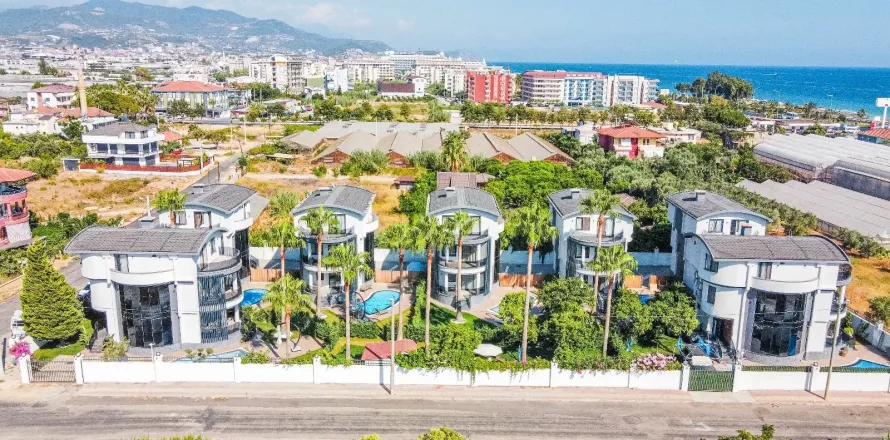 4+1 Leilighet  i Alanya, Antalya, Tyrkia Nr. 223965