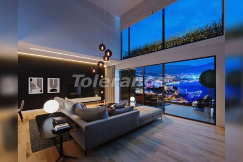 3+1 Wohnung  in Kusadasi, Aydin, Türkei Nr. 137573 - 9