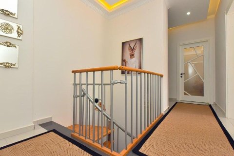 Продажа квартиры  в Оба, Анталье, Турция 4+1, 220м2, №214729 – фото 7