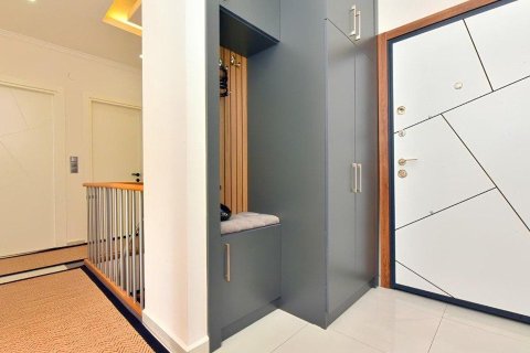 Продажа квартиры  в Оба, Анталье, Турция 4+1, 220м2, №214729 – фото 16
