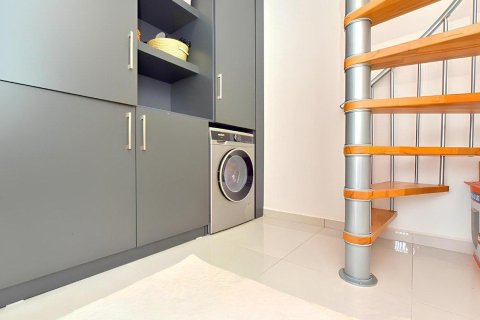 Продажа квартиры  в Оба, Анталье, Турция 4+1, 220м2, №214729 – фото 25