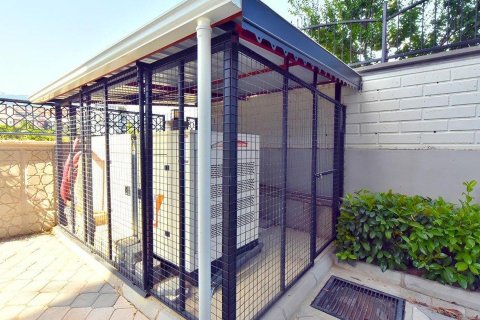 Продажа квартиры  в Оба, Анталье, Турция 4+1, 220м2, №214729 – фото 34