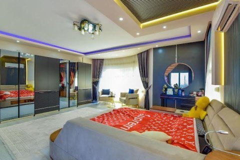5+1 Villa in Mahmutlar, Antalya, Türkei Nr. 218568 - 8
