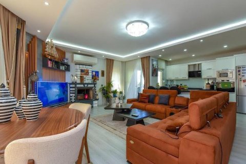 5+1 Villa in Mahmutlar, Antalya, Türkei Nr. 218568 - 4