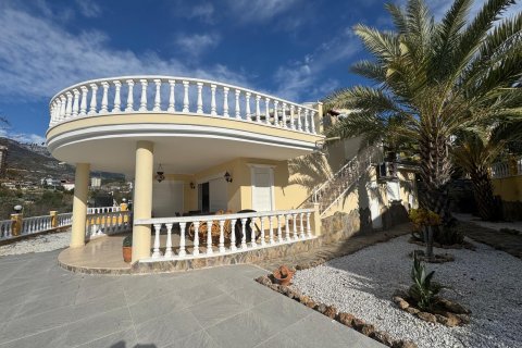 Villa  3+1  Mahmutlar, Antalya, Türkiye №218569