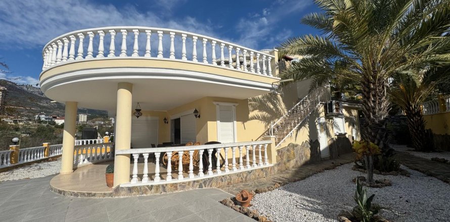 3+1 Villa i Mahmutlar, Antalya, Tyrkiet Nr. 218569