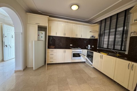 3+1 Villa i Mahmutlar, Antalya, Tyrkiet Nr. 218569 - 3