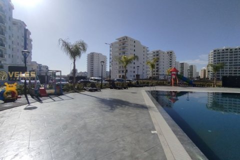 آپارتمان در Long Beach ، ترکیه 33 متر مربع. شماره 214216 - 3