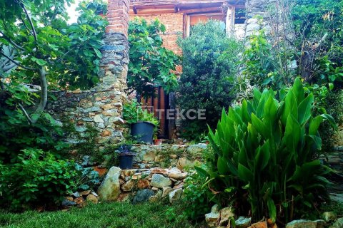 Villa for sale  in Milas, Mugla, Turkey, 4 bedrooms, 150m2, No. 226275 – photo 2