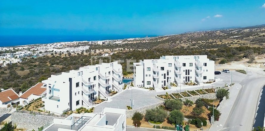 2+1 Apartment  in Girne, Northern Cyprus No. 226612
