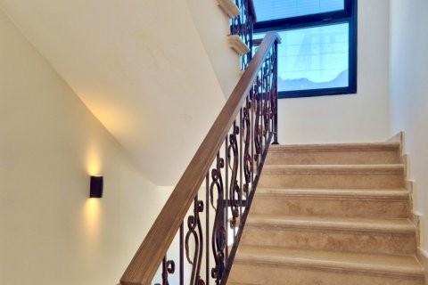 Продажа виллы в Гирне, Северный Кипр 6 комн., 400м2, №228824 – фото 20