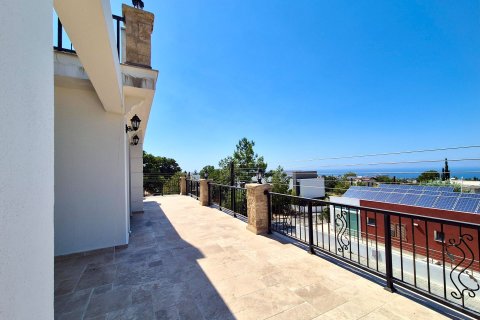 Продажа виллы в Гирне, Северный Кипр 6 комн., 400м2, №228824 – фото 21