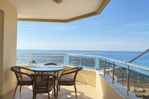 2+1 Wohnung  in Mahmutlar, Antalya, Türkei Nr. 214792
