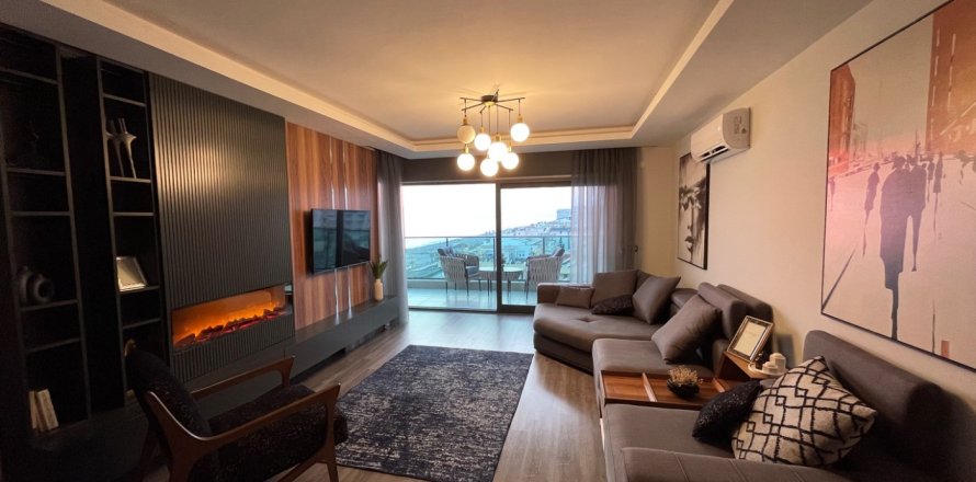 2+1 Leilighet i Mahmutlar, Antalya, Tyrkia Nr. 214796