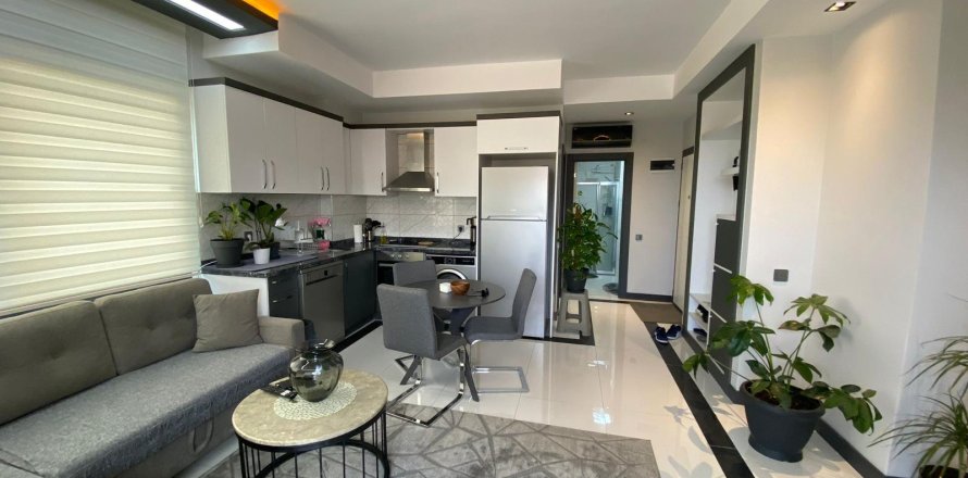 Daire  1+1  Alanya, Antalya, Türkiye №216580