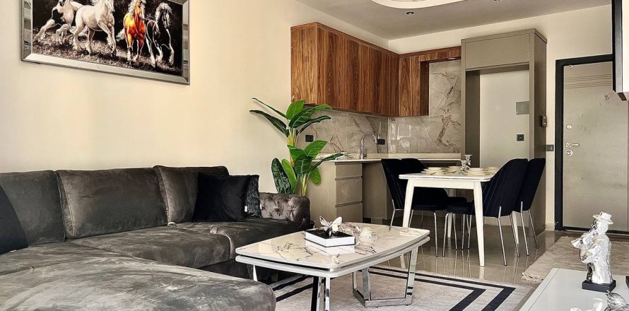 Квартира  1+1 в Аланье, Анталья, Турция №216579