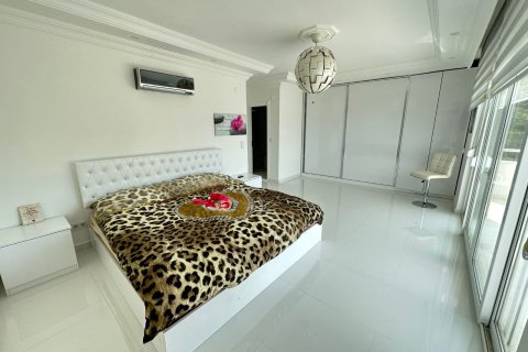 Villa for sale in Alanya, Antalya, Turkey, 5 bedrooms, 450m2, No. 216586 – photo 17
