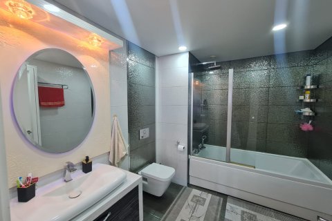 Apartment for sale in Mahmutlar, Antalya, Turkey, 3 bedrooms, 186m2, No. 219389 – photo 15