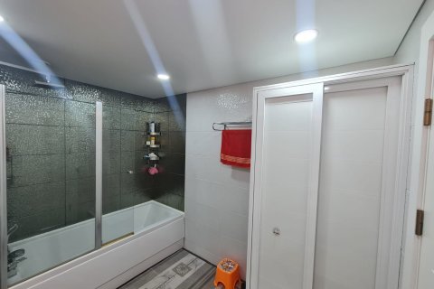Apartment for sale in Mahmutlar, Antalya, Turkey, 3 bedrooms, 186m2, No. 219389 – photo 14