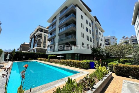 3+1 Apartment  in Antalya, Turkey No. 226640