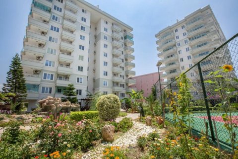 پنت هاس در Tosmur،  Alanya ، ترکیه 4 خوابه ، 250 متر مربع.  شماره 226237