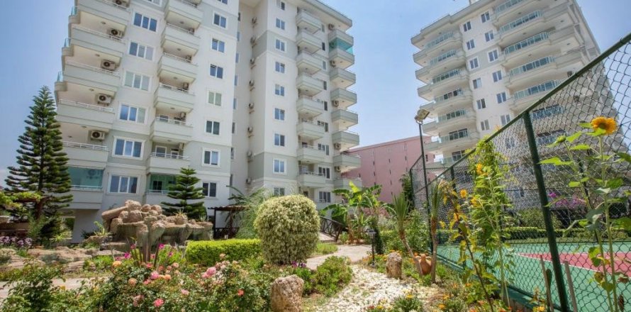 4+0 Penthouse  in Tosmur, Alanya, Antalya, Turkey No. 226237
