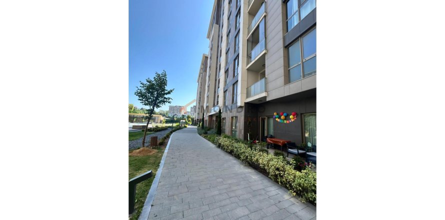 2+1 Lejlighed  i Istanbul, Tyrkiet Nr. 212169
