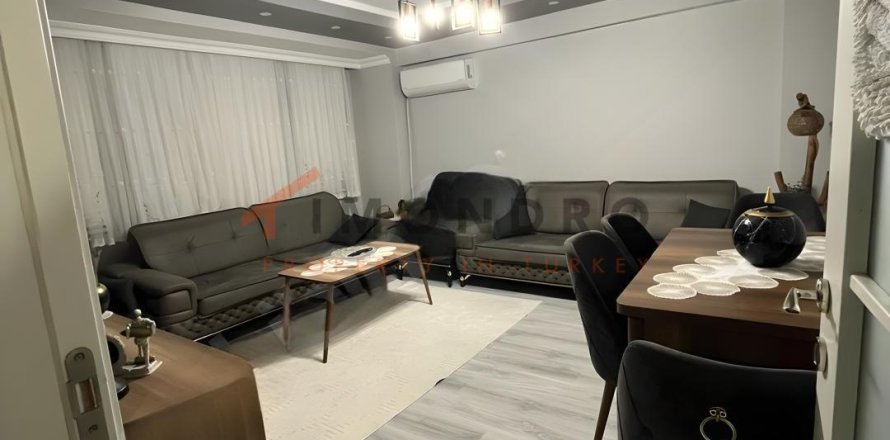 2+1 Leilighet i Beyoglu, Istanbul, Tyrkia Nr. 237986