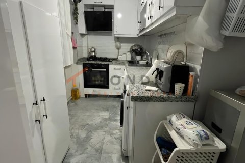 2+1 Leilighet i Beyoglu, Istanbul, Tyrkia Nr. 237986 - 9