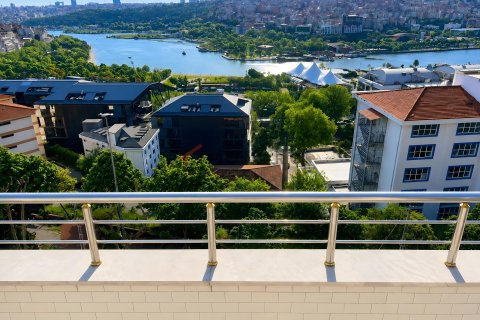 4+1 Apartment in Beyoglu, Istanbul, Turkey No. 237987